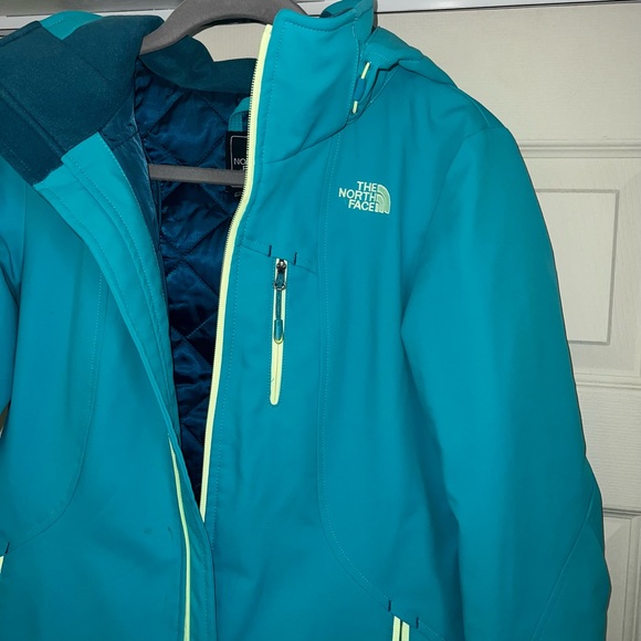 The North Face Women’s Winter Jacket - Picture 2 of 7